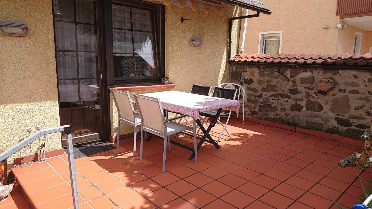 Landhausstil Trifft Moderne Muhlheim am Main Bagian luar foto